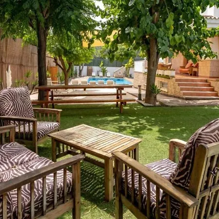 Paradisiac Villa In The City אליקאנטה